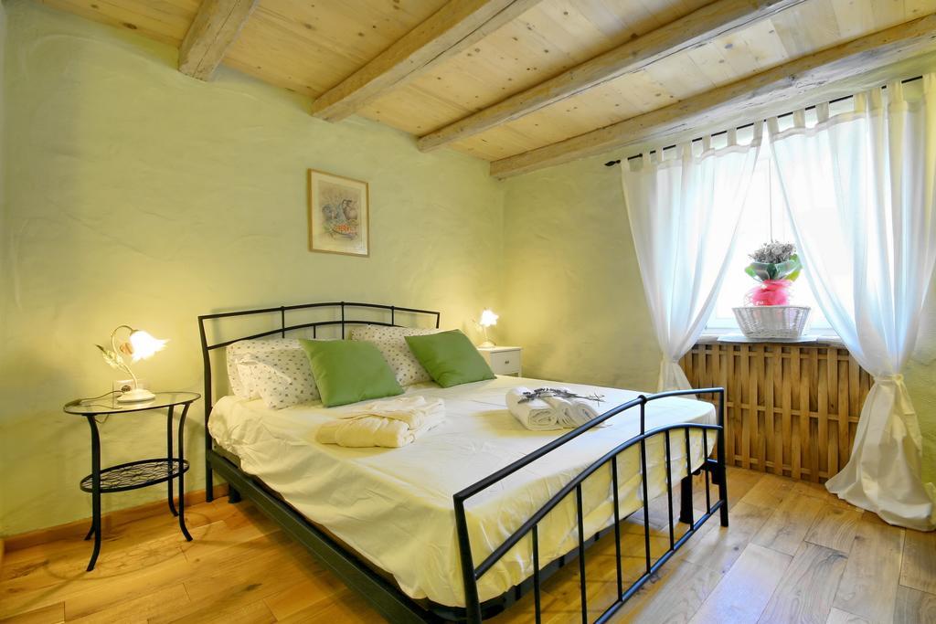 Holiday Home Casa Buscina Materada Rum bild